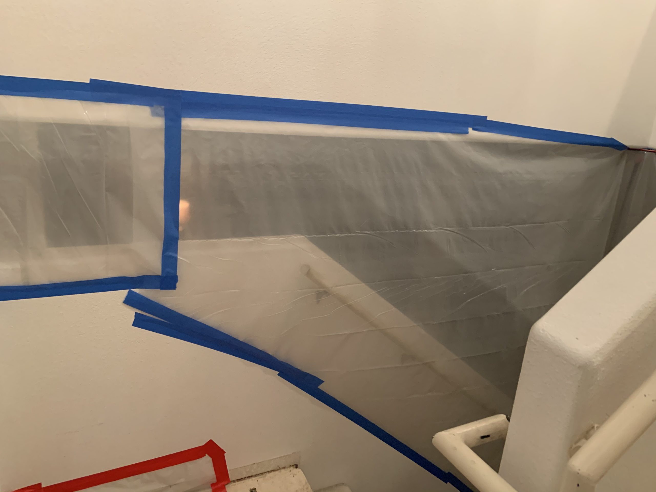containment zone for mold removal